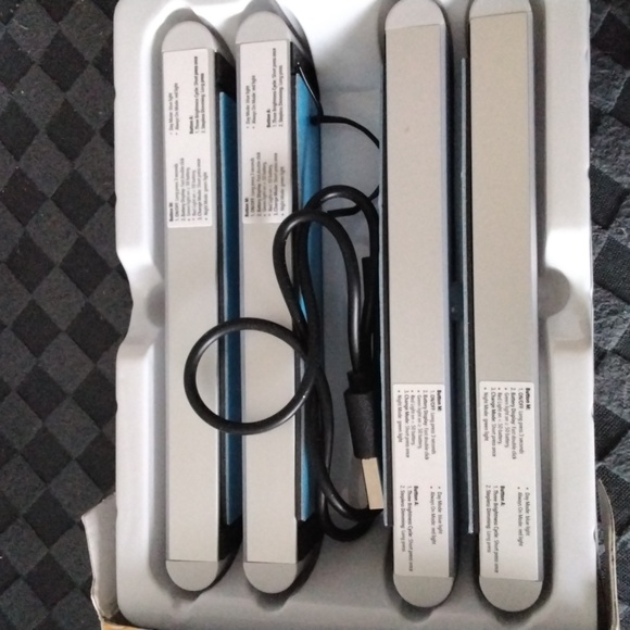 LED motion sensor lights - Picture 2 of 3